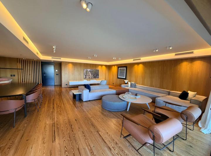 Departamento · 320m² · 6 Ambientes · 2 Cocheras