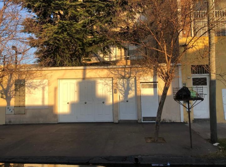 Departamento · 100m² · 5 Ambientes · 1 Cochera