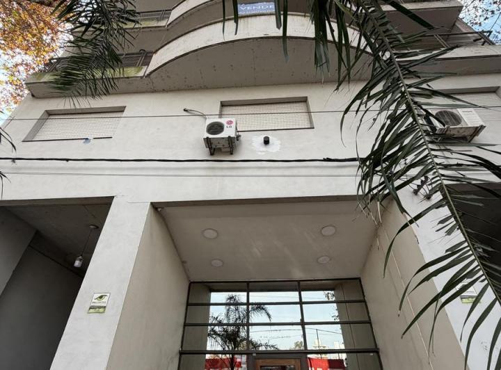 Departamento · 60m² · 4 Ambientes · 1 Cochera