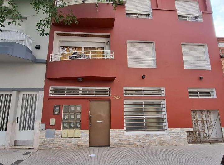 Departamento · 90m² · 4 Ambientes
