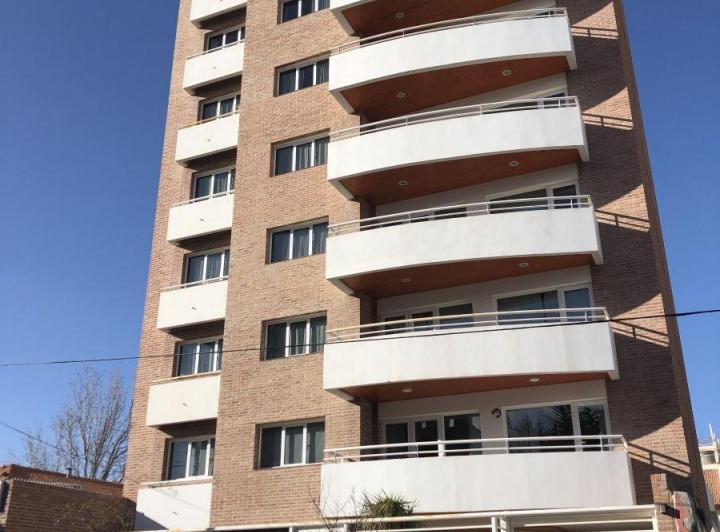 Departamento · 120m² · 4 Ambientes · 1 Cochera