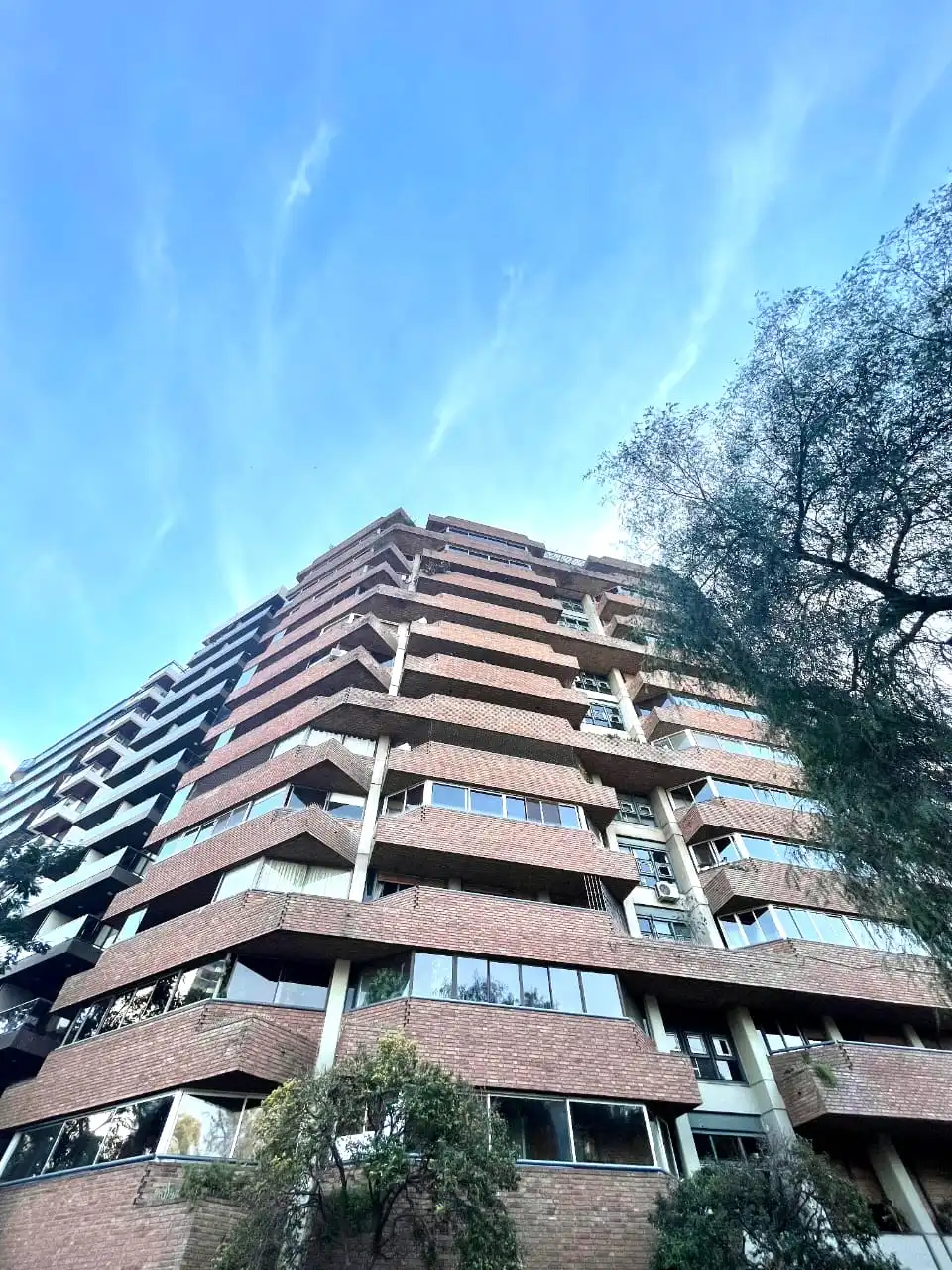 VENTA SEMIPISO DE 3 DORMITORIOS EN NUEVA CORDOBA