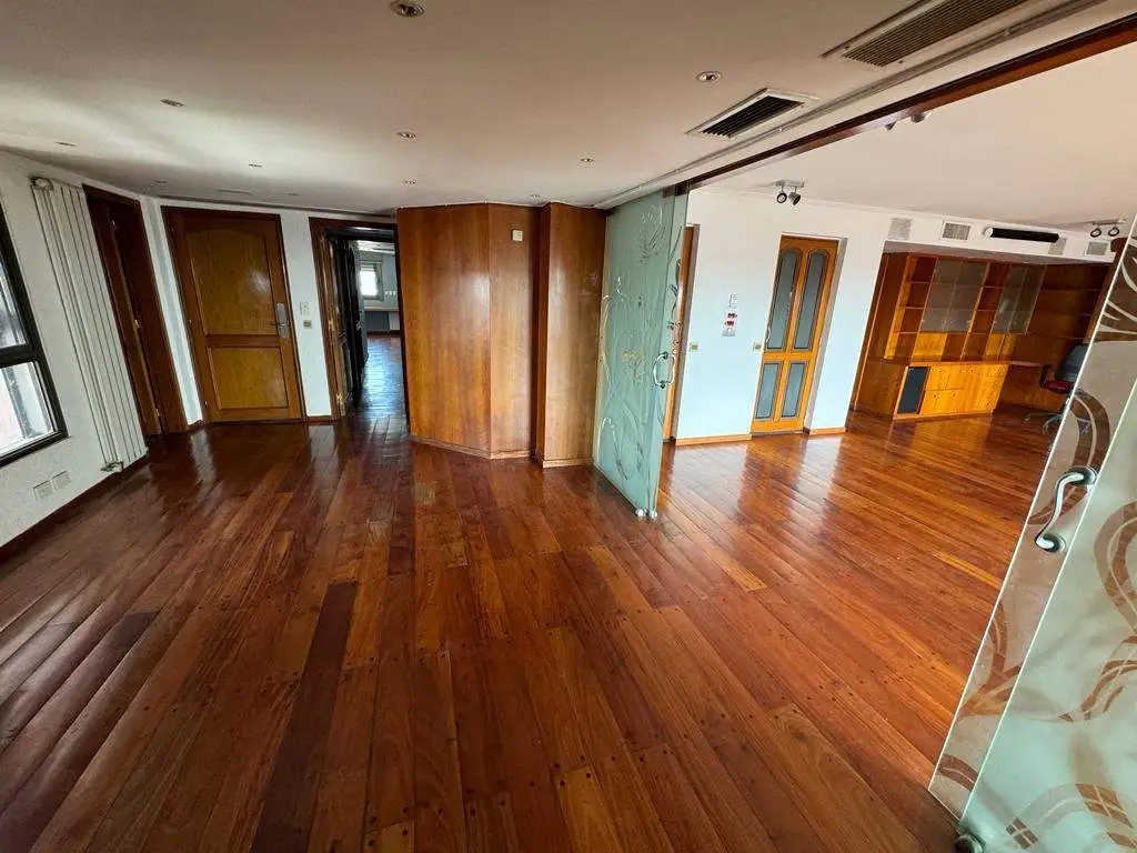 Venta departamento de categoría en Nva. Cba. 3 dorm, 5 baños, 3 jacuzzi   c
