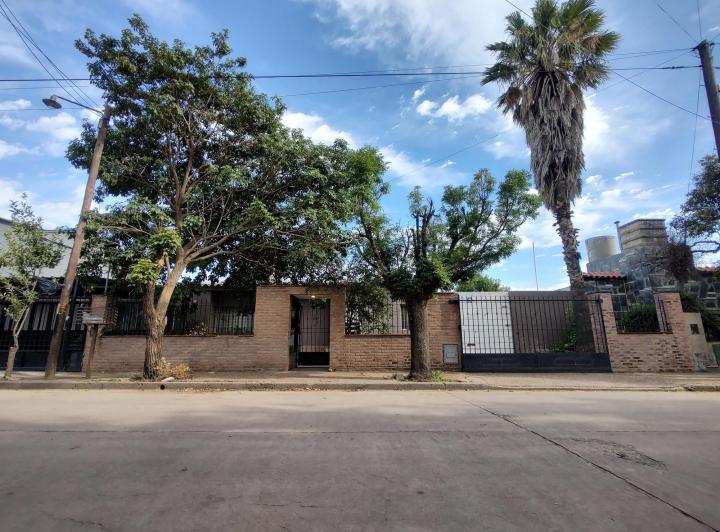 Casa · 483m² · 5 Ambientes