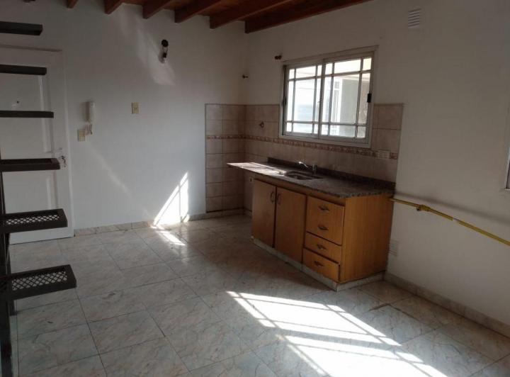 Departamento · 70m² · 3 Ambientes · 1 Cochera