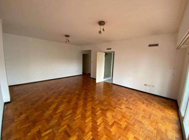 Departamento · 145m² · 5 Ambientes · 2 Cocheras