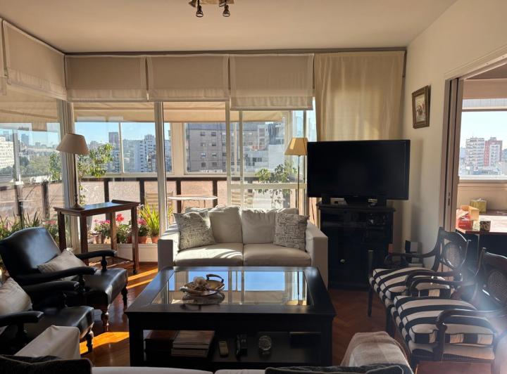 Departamento · 140m² · 5 Ambientes · 1 Cochera