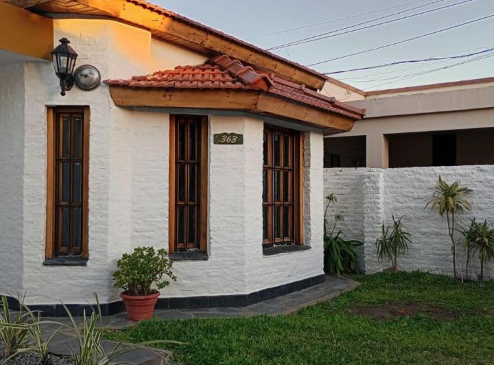 Casa · 110m² · 3 Ambientes · 1 Cochera