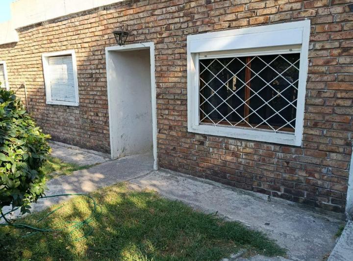 Casa · 83m² · 3 Ambientes · 1 Cochera