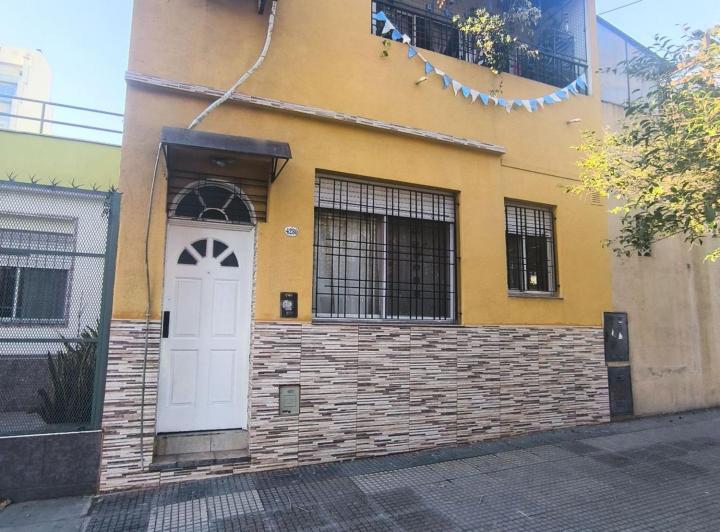 Casa · 140000m² · 2 Ambientes