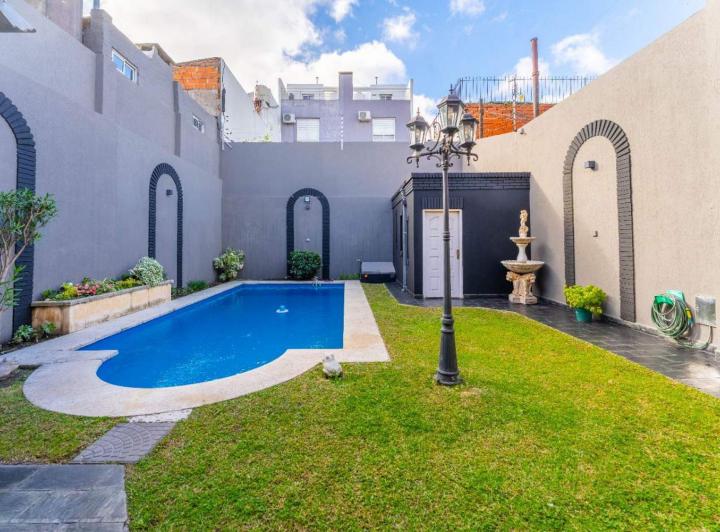 Casa · 229m² · 5 Ambientes