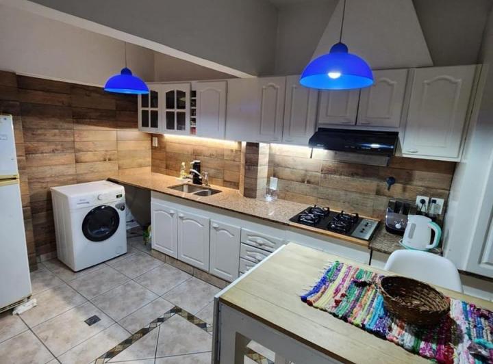 Casa · 170m² · 5 Ambientes