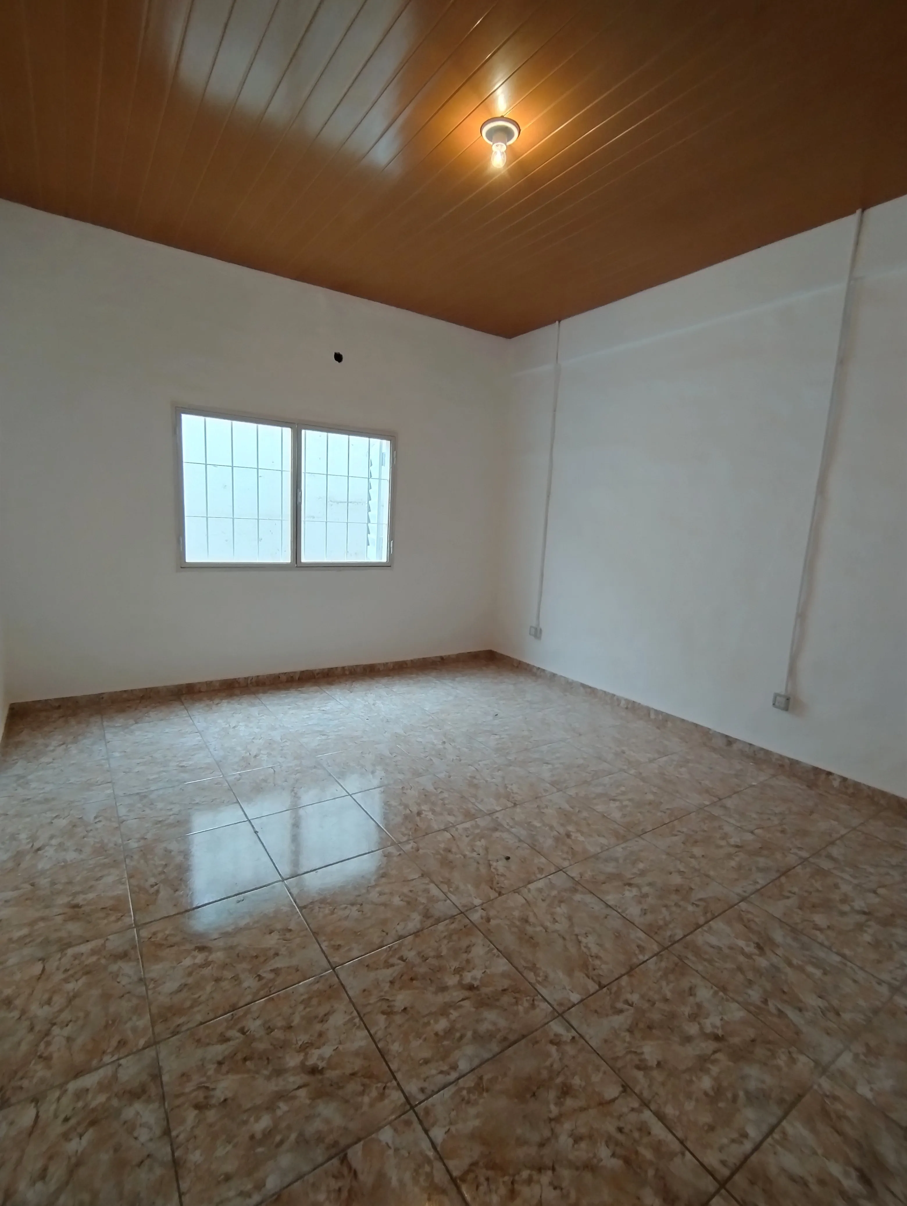 2 Dorm. C/Patio - SIN EXP. ALBER.!