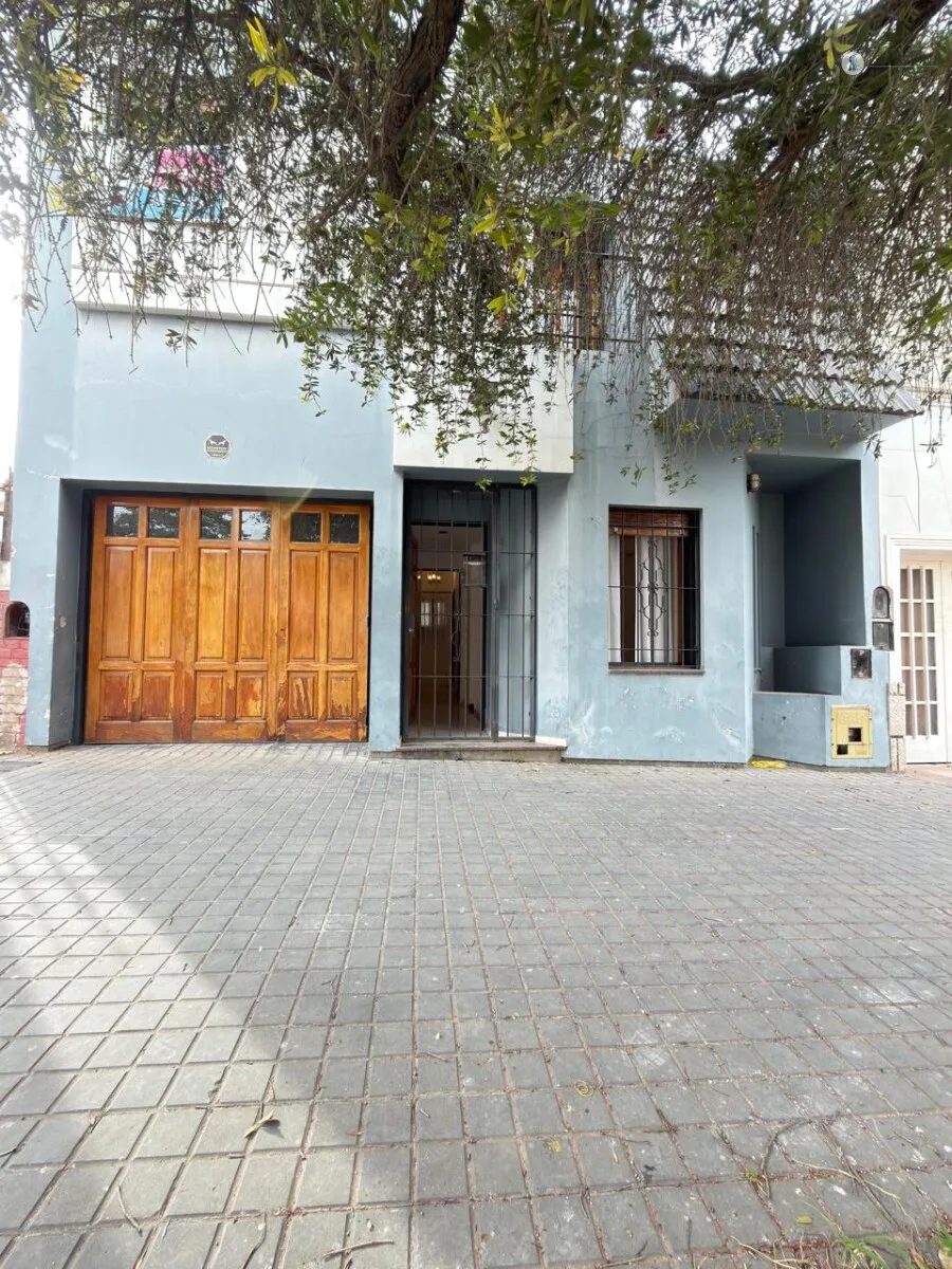 VENTA CASA DE 4 DORMITORIOS EN GENERAL PAZ