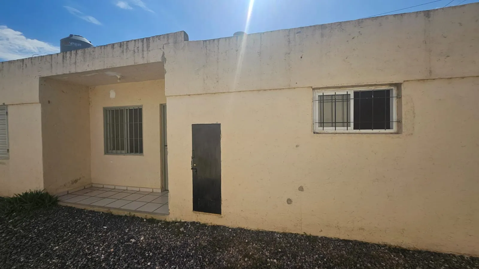 Oportunidad! Ideal Inversor. 4 Deptos en bloque. 2 dormitorios c/cochera