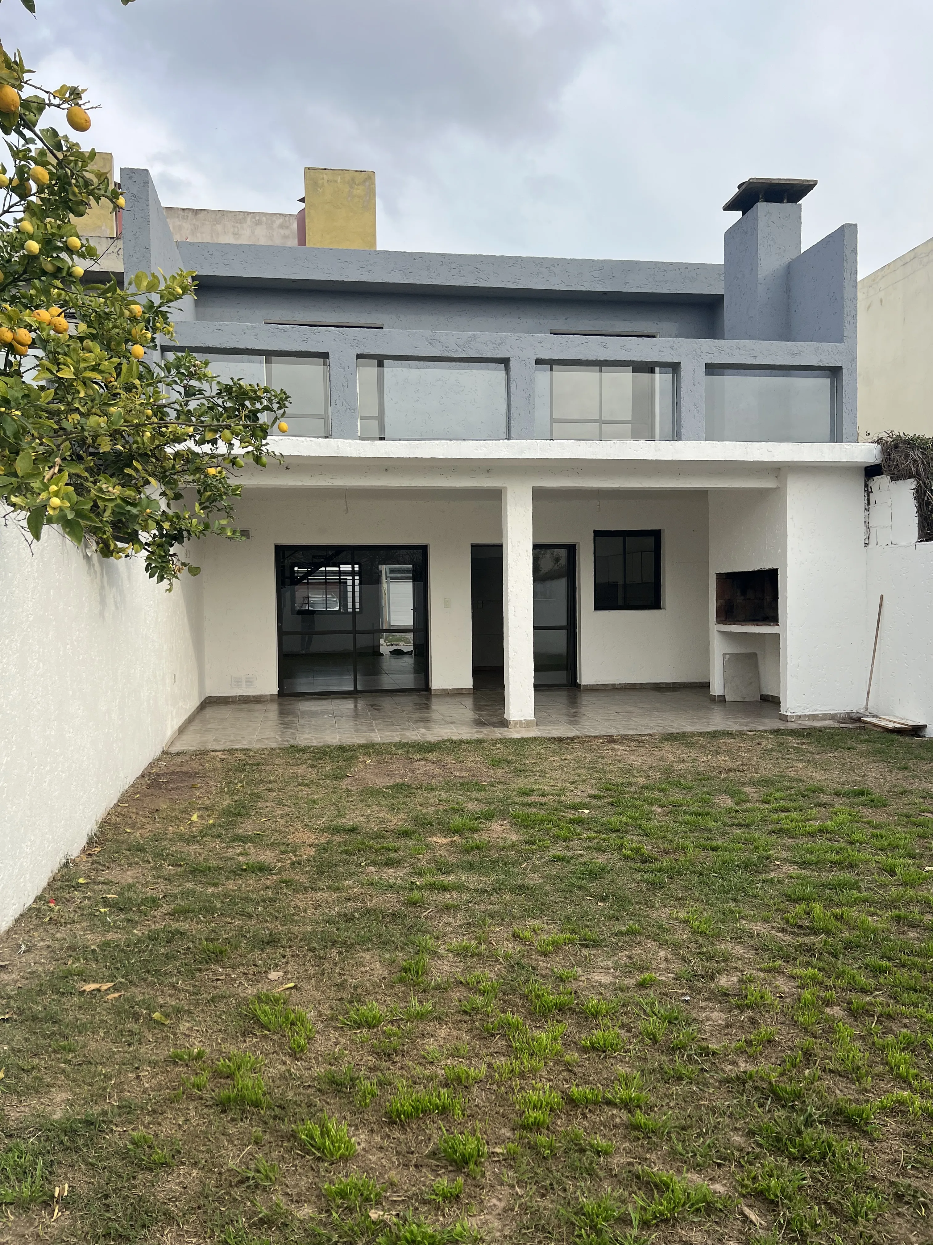 ESXCELENTE DUPLEX EN JARDINES DEL OL MO