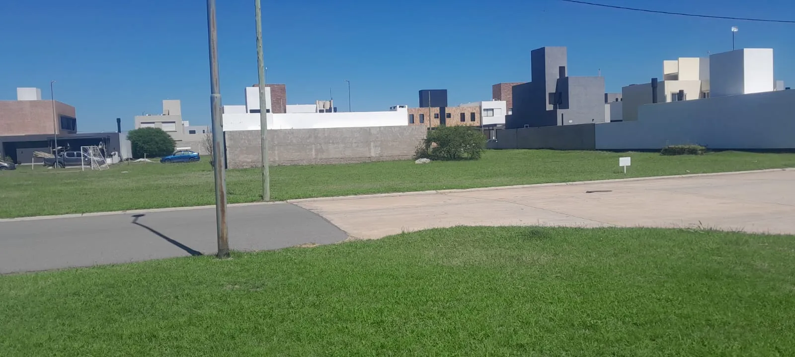 EL LOTE QUE BUSCAS FRENTE A ESPACIO VERDE COLINAS DE MANANTIALES