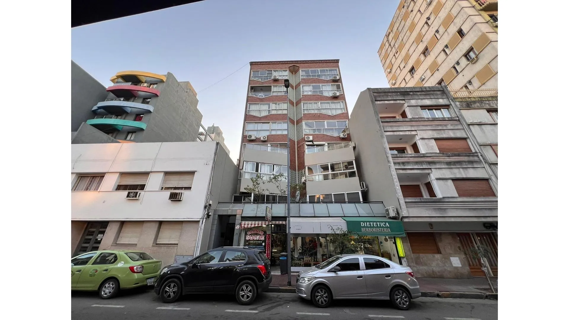 Departamento de 2 Dormitorios en Alquiler  Barrio Centro
