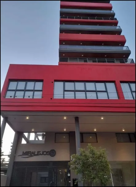 VENTA - DEPTO. CON AMPLIA TERRAZA DE USO EXCLUSIVO