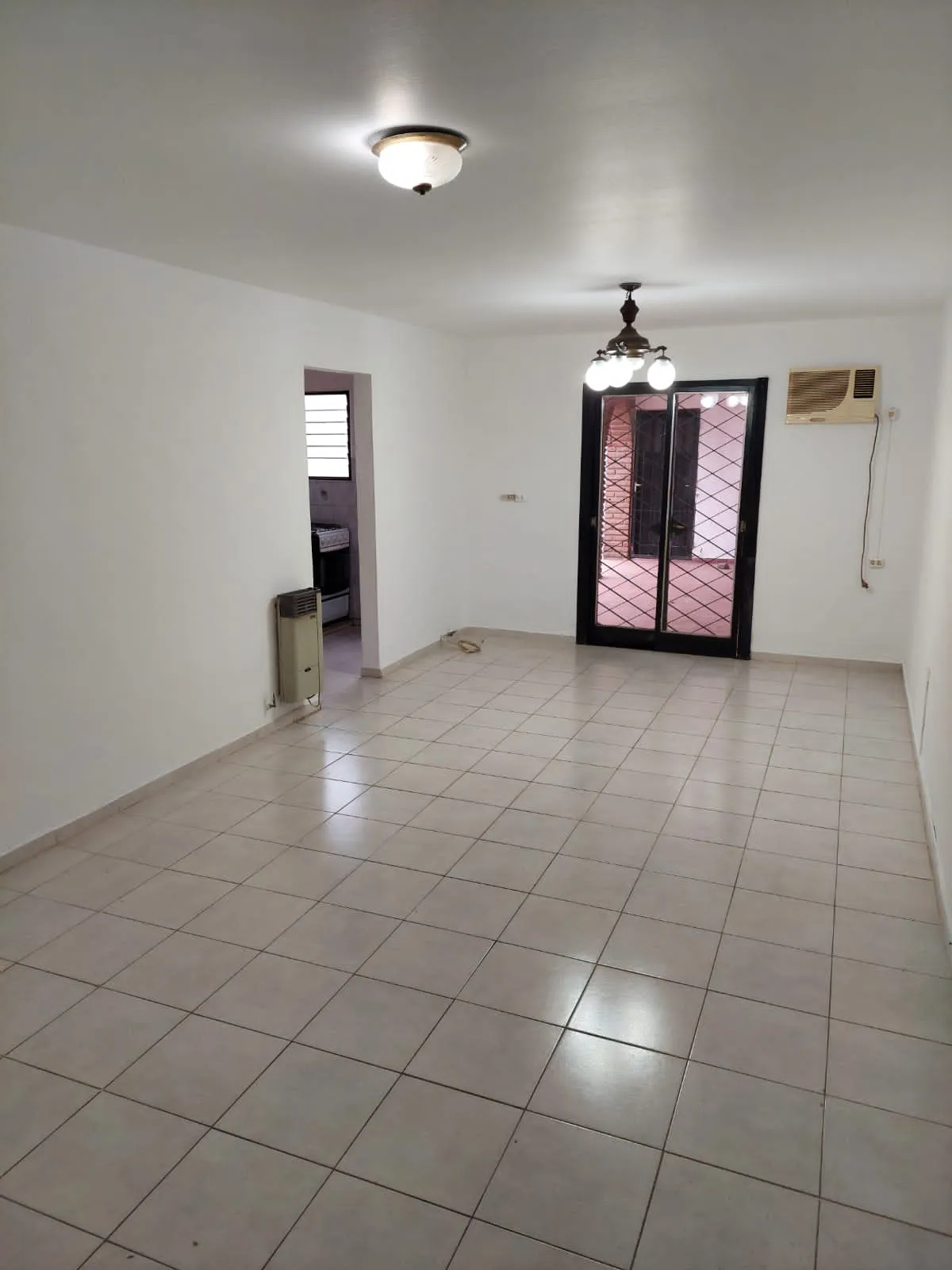 Alquiler casa 2 dorm. Villa Claret