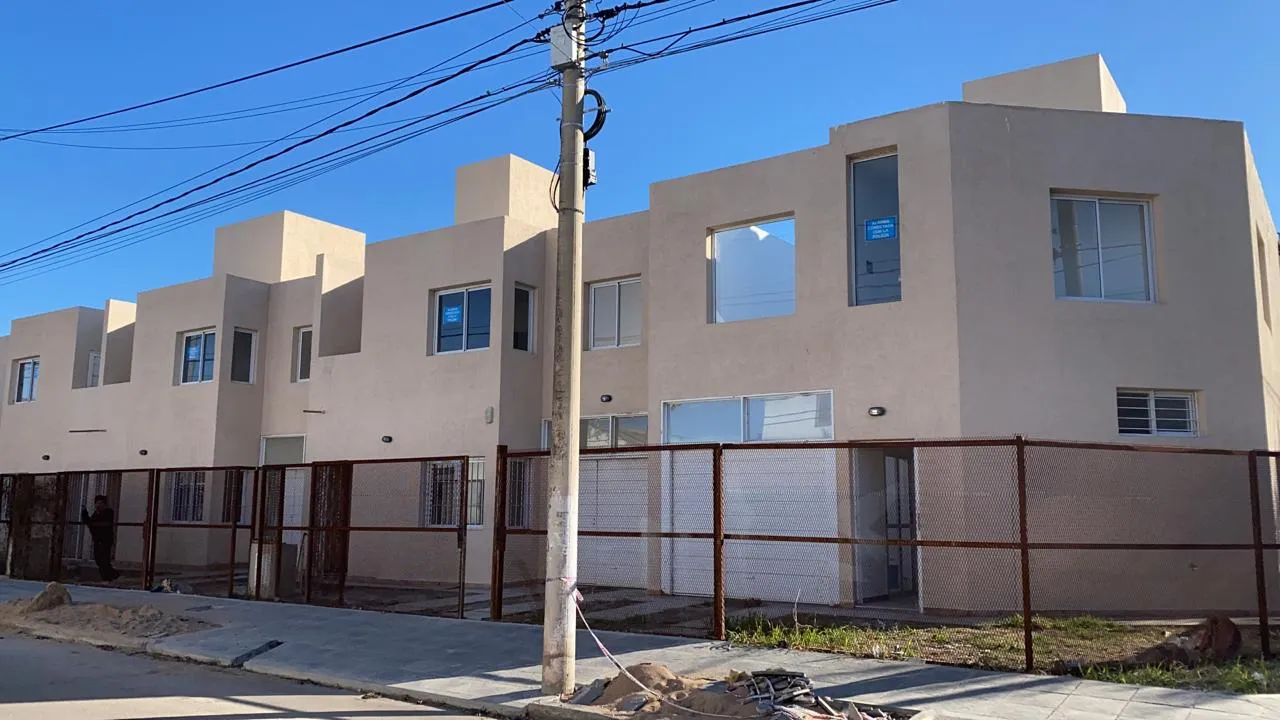 DUPLEX 2 DORM 2 BAños Cochera
