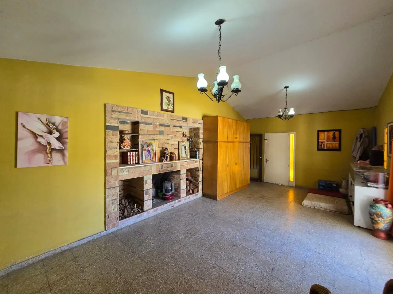 Venta: Casa - 2 Dormitorios  - 2 Baños - Patio, Pileta - San Antonio