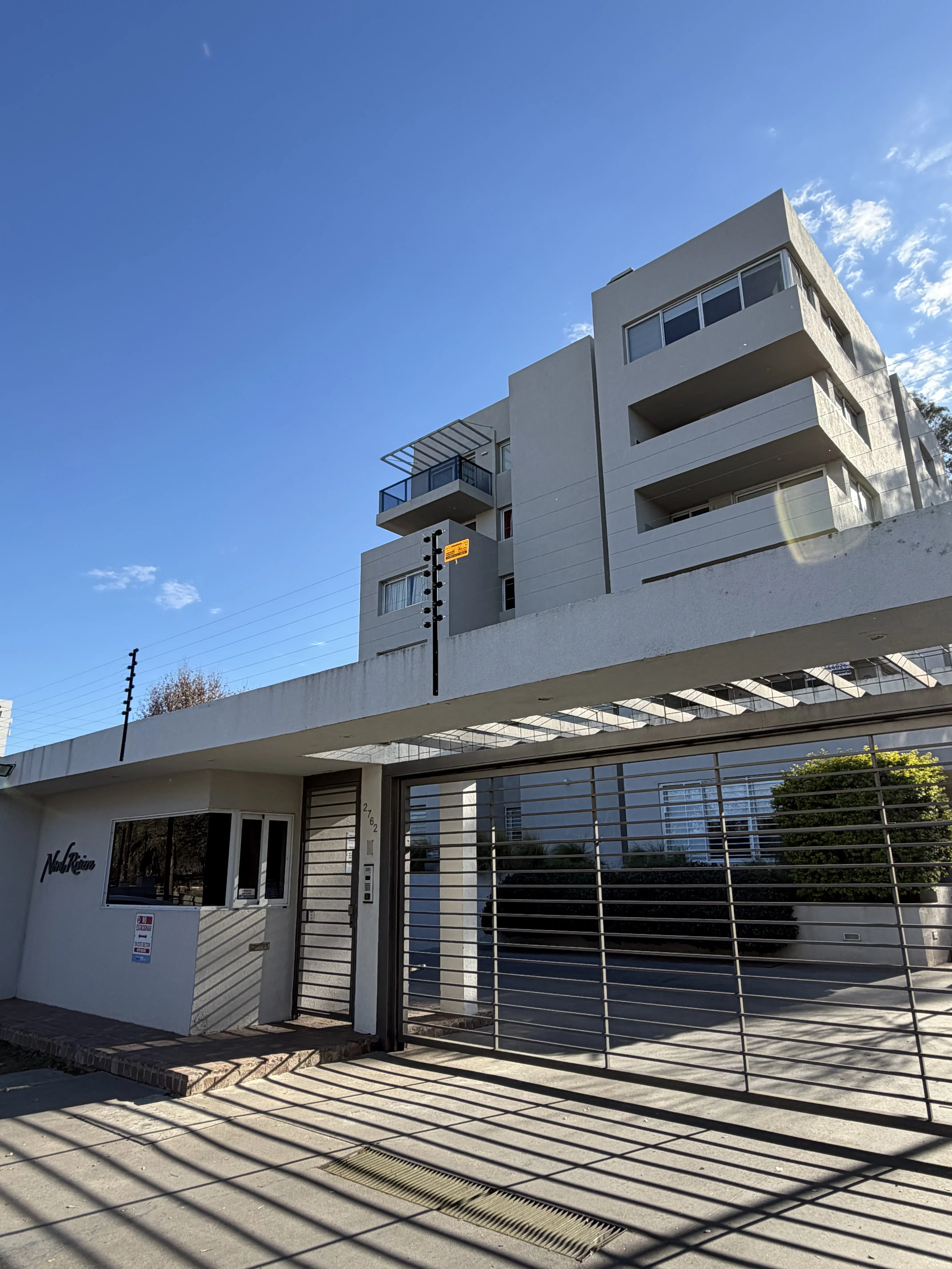 Alquilo dto 1 dormitorio c/ cochera Complejo Nord Riviere