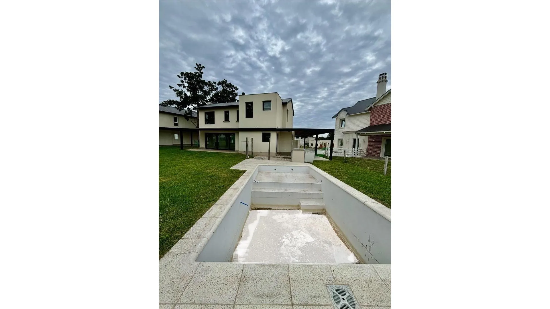 CASA VENTA RUMENCO JOVEN BARRIO PRIVADO