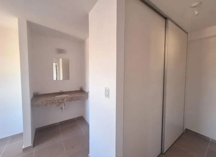 APTO CRÉDITO Vendo dpto c2 dorm.B Centro