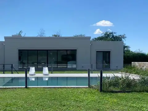 Casa en Venta en San Lorenzo Chico, San Lorenzo