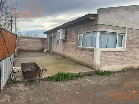 Casa en Venta en General Fernández Oro, General Roca