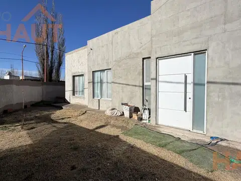 Casa en Venta en General Fernández Oro, General Roca