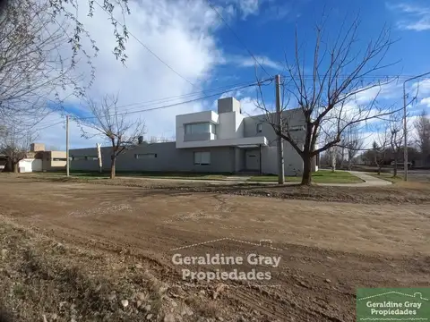 Casa en Venta en Confluencia Rural, Neuquen