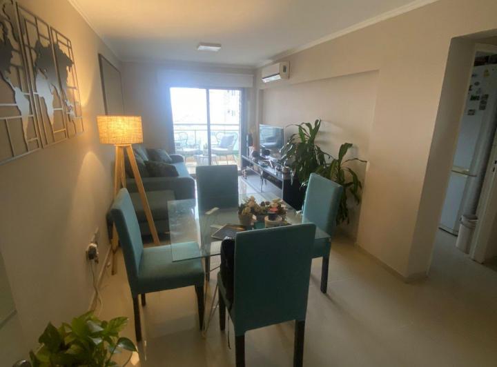 Departamento · 90m² · 7 Ambientes · 1 Cochera