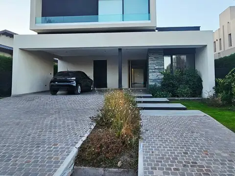 Casa en Venta en Luján de Cuyo, Mendoza