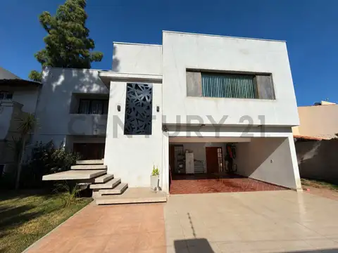 Casa en Venta en Villa Nueva de Guaymallen, Guaymallén
