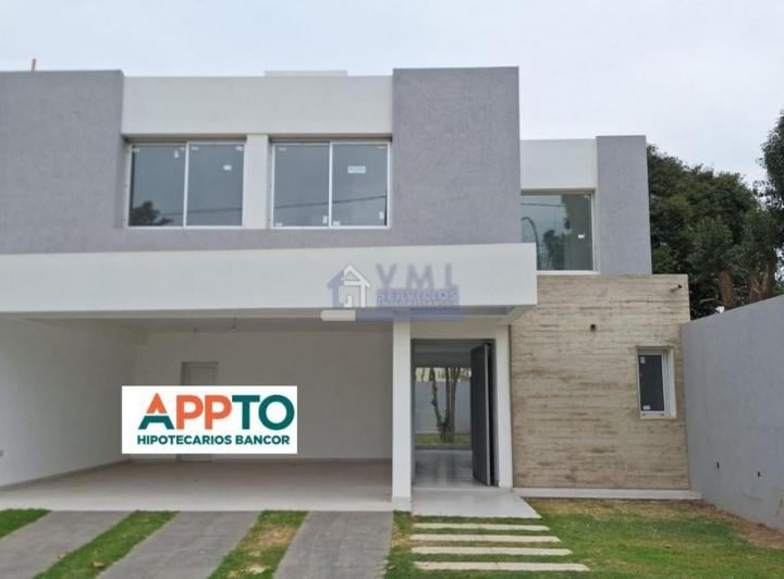 Casa · 170m² · 6 Ambientes · 2 Cocheras