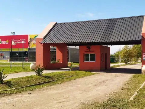 Terreno en Venta en Unquillo, Colón