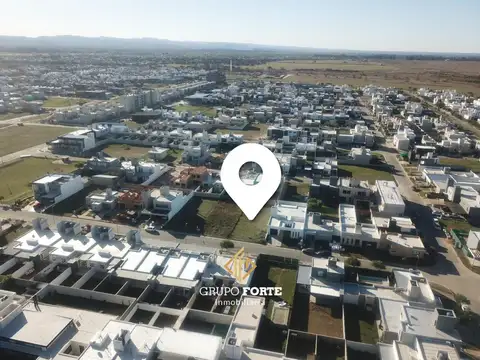 Terreno en Venta en Docta, Countries y Barrios Cerrados en Córdoba Capital
