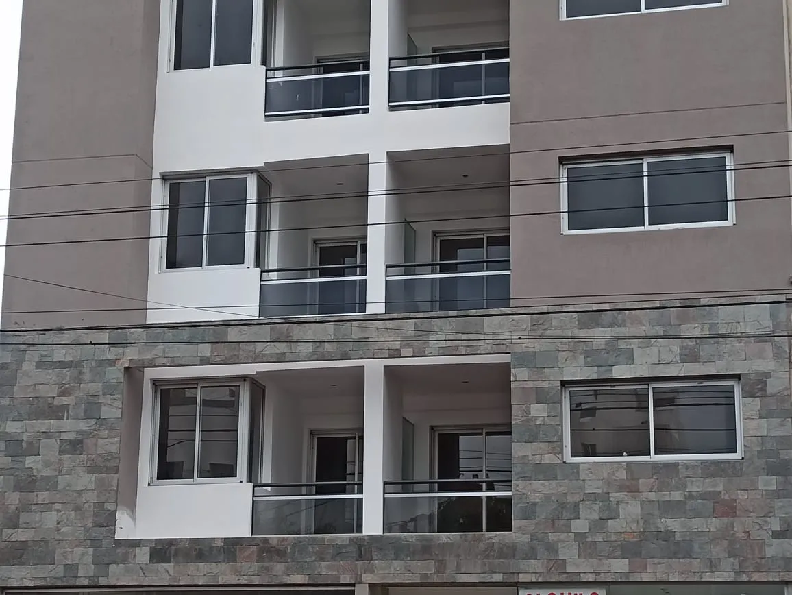 VENDO DPTO. DE 2 DORM. EN Bº GRAL PAZ.