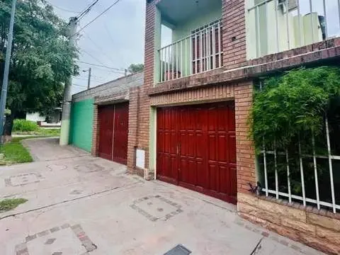 APTO CRÉDITO.Vendo casa c3 dorm.y pileta.B Bella vista Oeste.