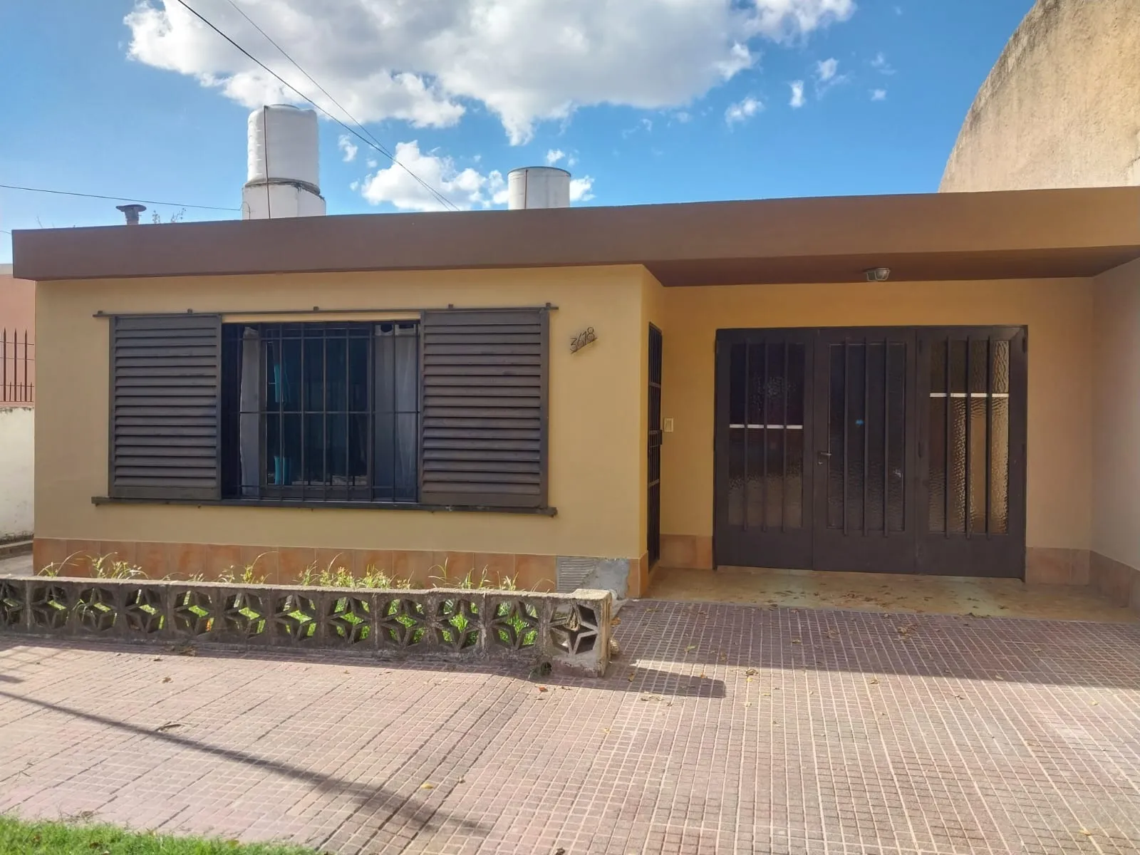 Fabiana Toloza - VENTA Propiedad   - Casa  Barrio LAMADRID    USD 48.000