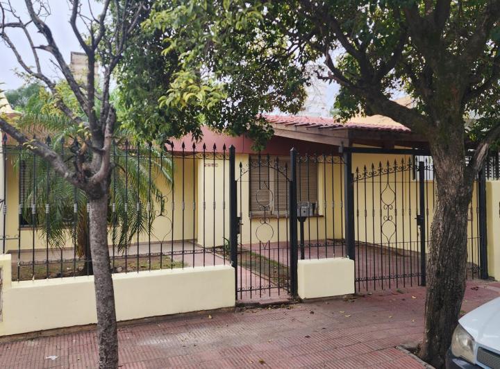 Casa · 92m² · 2 Dormitorios · 1 Cochera