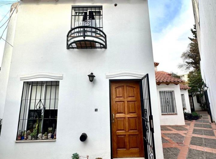 Casa · 61m² · 3 Ambientes · 1 Cochera