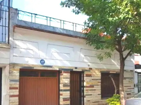 Casa en Venta en Flores Norte, Flores