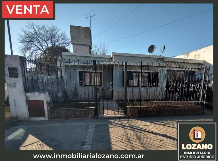 Casa · 140m² · 5 Ambientes · 2 Cocheras