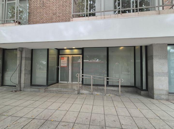Local comercial · 605m² · 6 Ambientes