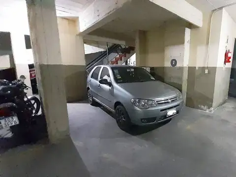 Cochera en Alquiler en Balvanera, Capital Federal