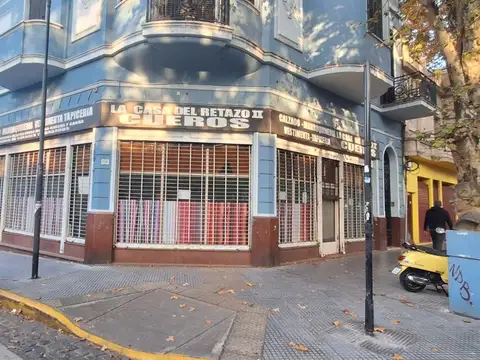 Local en Venta en Boedo, CABA