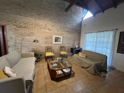 Casa en Alquiler en Montecarlo, Countries y Barrios Cerrados en Pilar